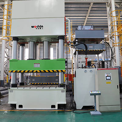 模壓塑料托盤(pán)成型液壓機_800噸1000噸四柱液壓機